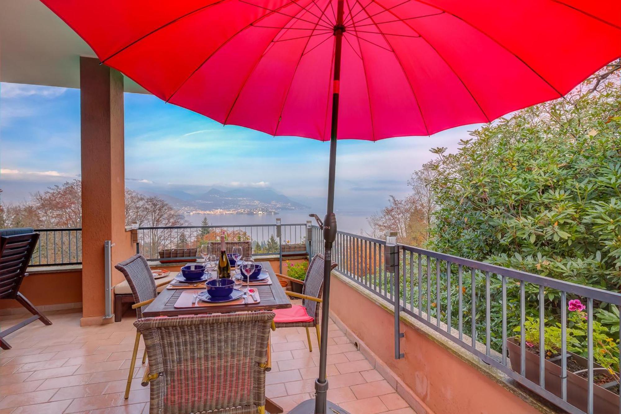 Appartement La Bellavista Penthouse à Stresa Extérieur photo